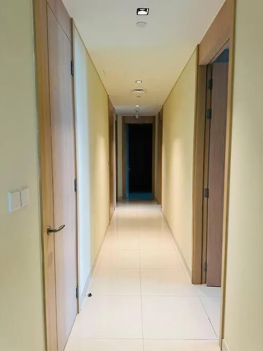 Luxurious Apartment Dubai 0*,